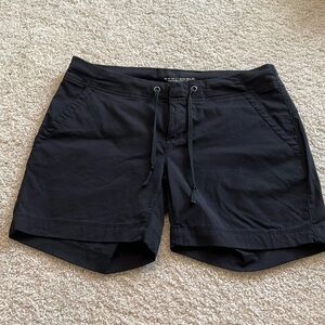 Columbia Women's Black Shorts